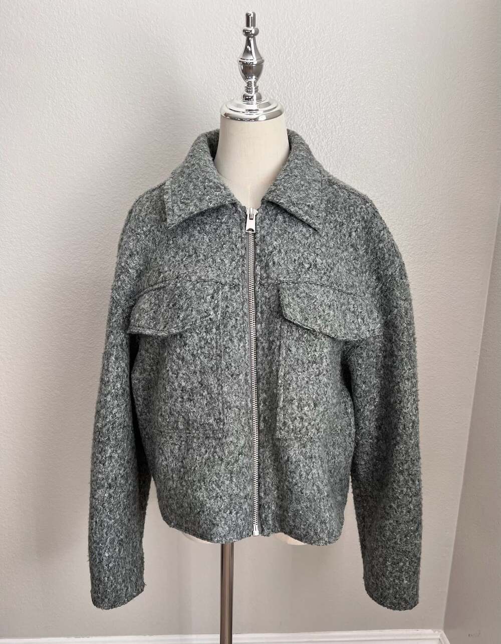 Truth by Republic Jacket Size L/G Gray Boucle Zip